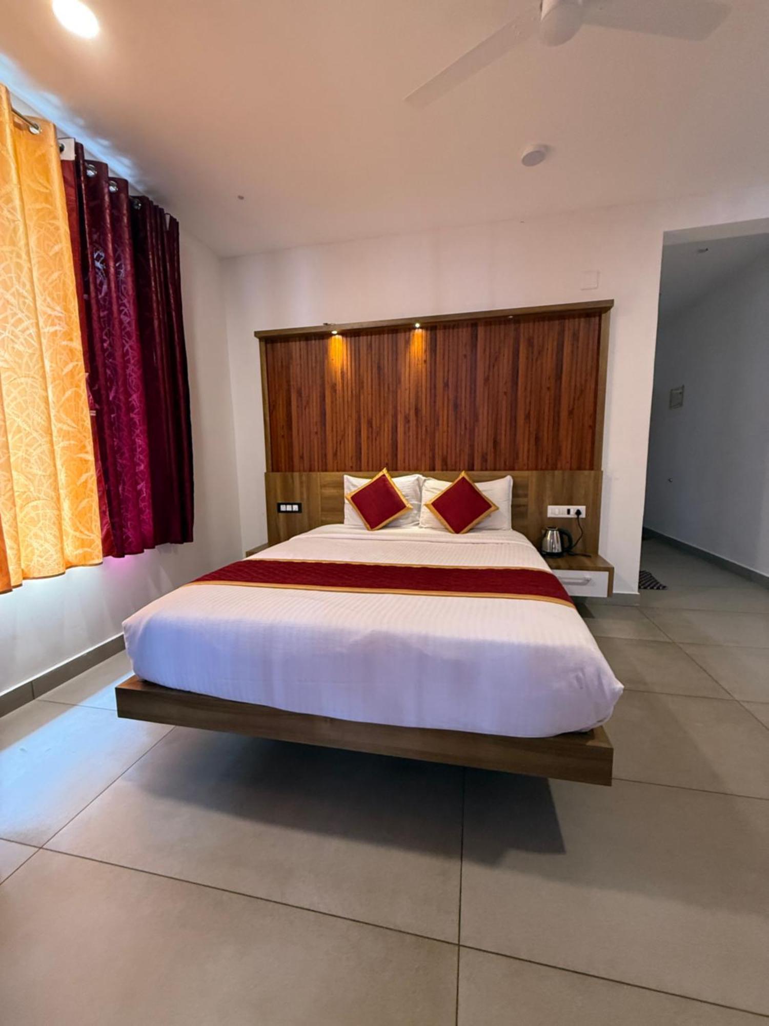 Honey Rock Otel Kanthalloor Dış mekan fotoğraf